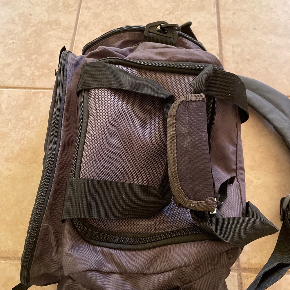 Bass Pro Shops  Club Freestyle Green Tackle Bags Holds 3600 S Tackle Boxes Strap